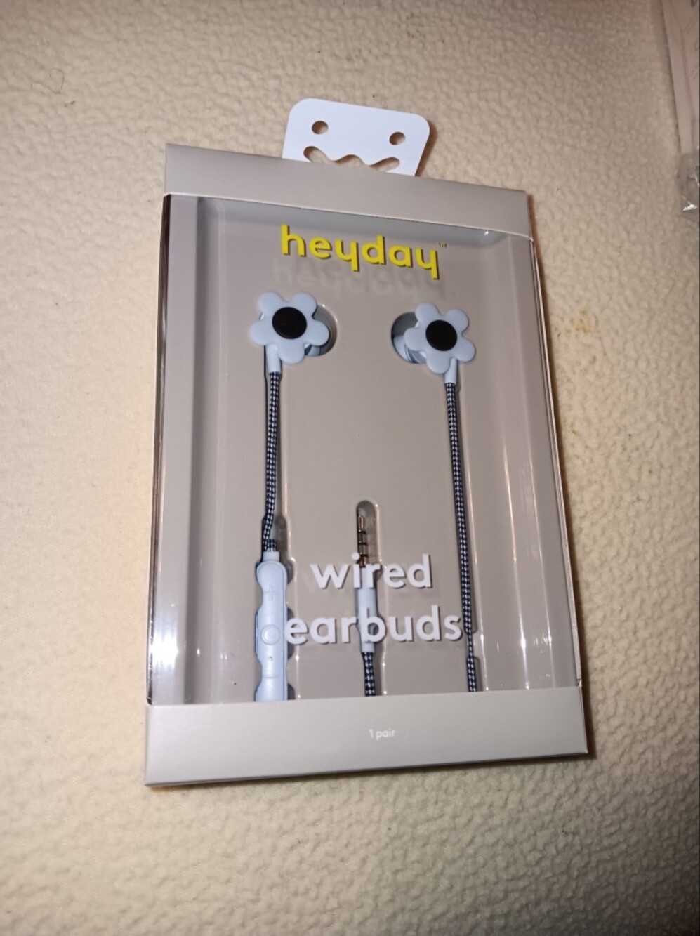 heyday Wired Flower Earbuds in Light Blue and Black Braided Cable (Price Is Firm